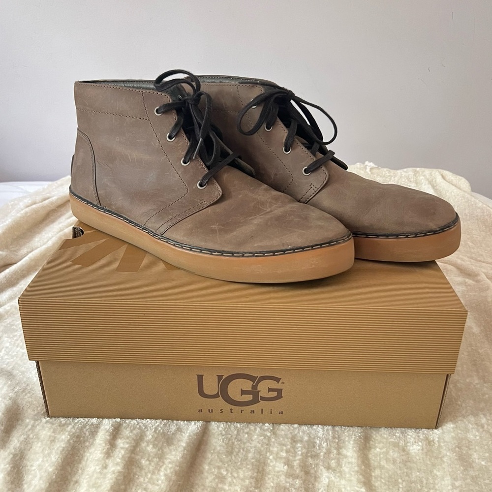 Men’s Ugg Alin Leather Boot Size 13